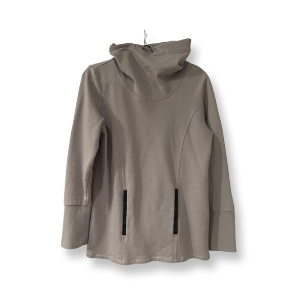 LOLE Light Grey Sweater With Faux Leather Pocket Detail Size Large. - Picture 2 of 12